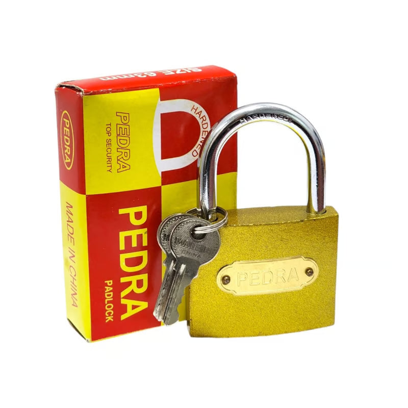 Candado metálico de 32mm con llaves, ideal para lockers, maletas y casilleros.
