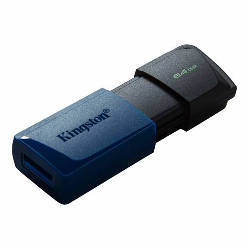 Memoria USB Kingston Exodia M con diseño de tapa deslizante y anillo para llavero.