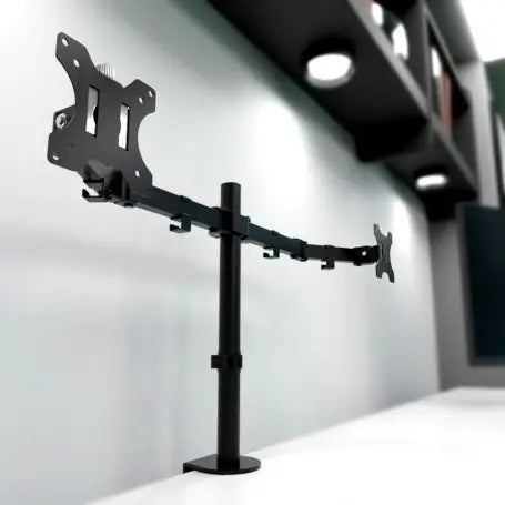 Soporte monitor Klip Xtreme KPM-310 para monitores de 13 a 32 pulgadas, con capacidad de 8 kg.