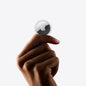 Apple AirTag localizador inteligente con rastreo de precisión y tecnología GPS.  
