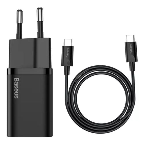 Cargador Baseus Turbo de 25W con puerto USB-C y cable Tipo-C a Tipo-C.
