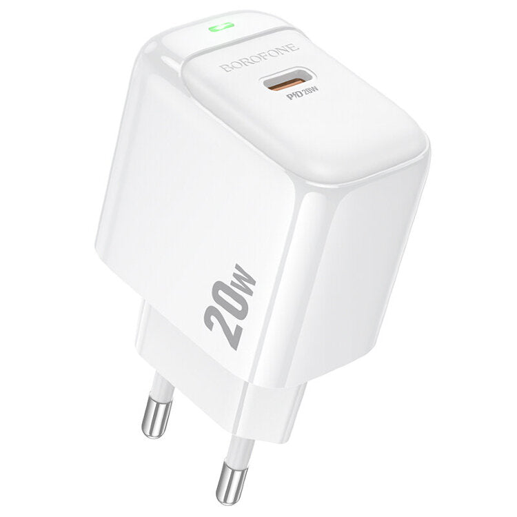 Vista frontal del cargador Borofone BAS43A mostrando puerto USB-C
