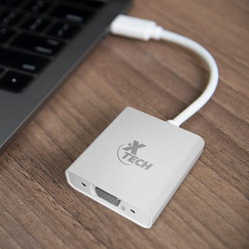 Adaptador Xtech USB-C a VGA con soporte de 1920x1080 a 60Hz, modelo XTC551.
